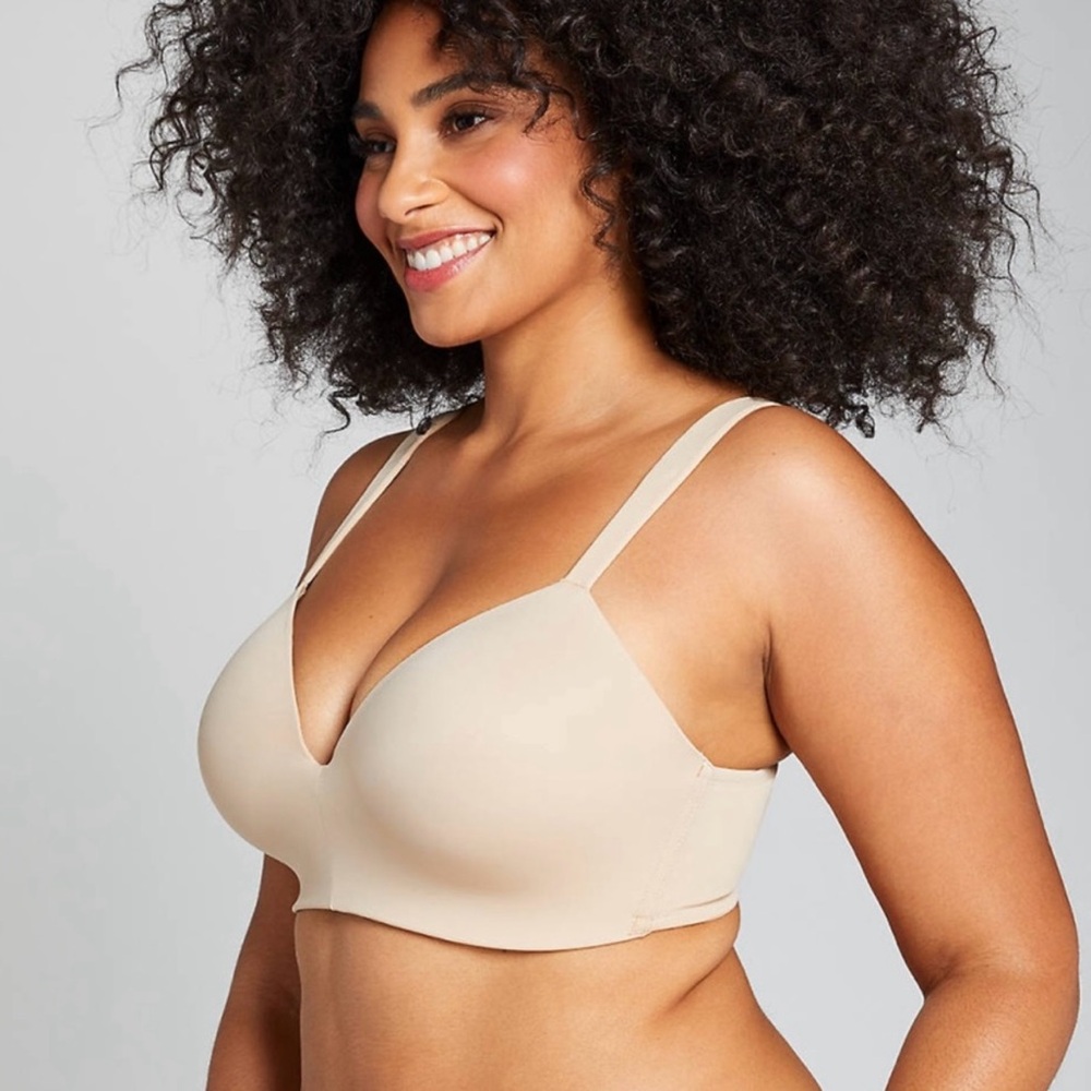 Cacique Ivory Cream Lightly Lined T-Shirt No Wire Wireless Bra Size 44DDD